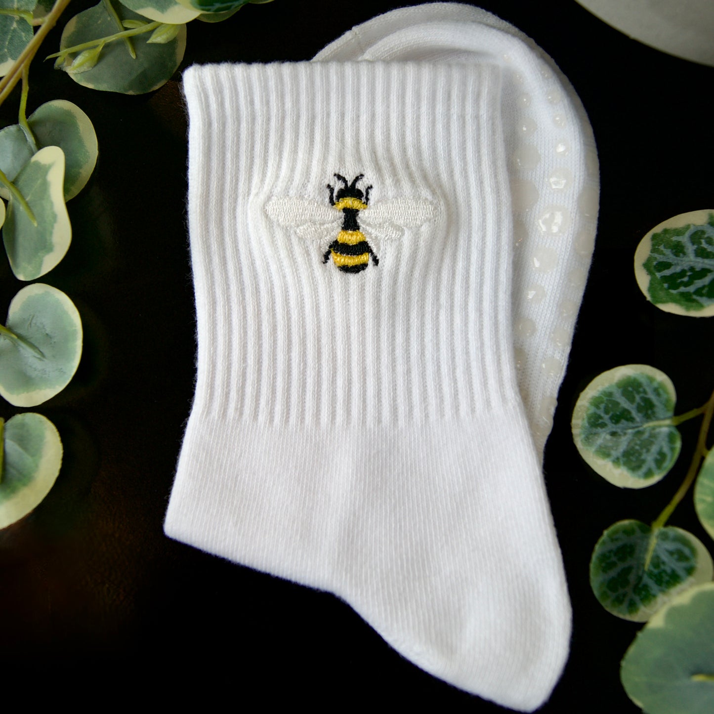 HEXSOX - Embroidered Crew Socks - Bee