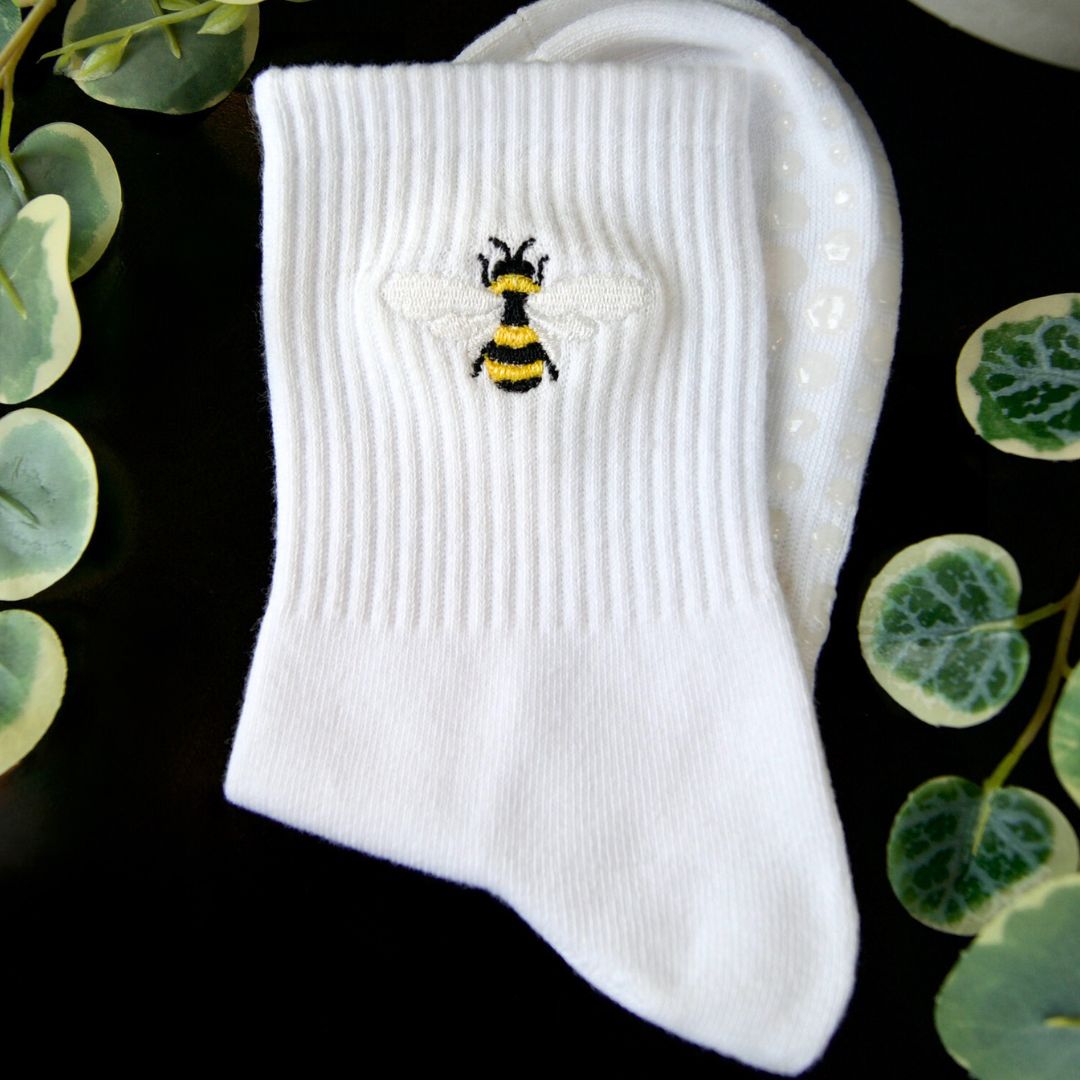 HEXSOX - Embroidered Crew Socks - Bee